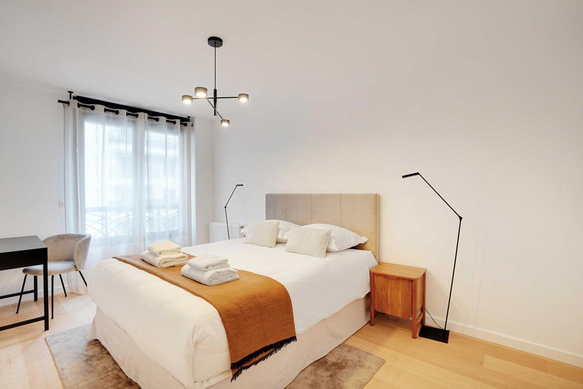 Raffinement Et Confort Dans Cette Residence A 르발루아페레 외부 사진