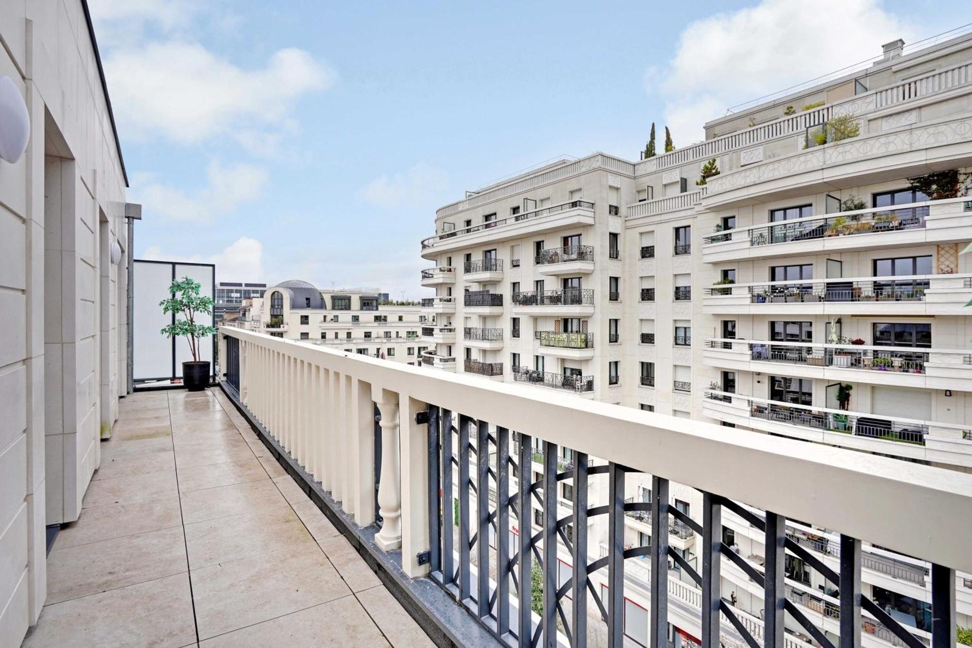 Raffinement Et Confort Dans Cette Residence A 르발루아페레 외부 사진