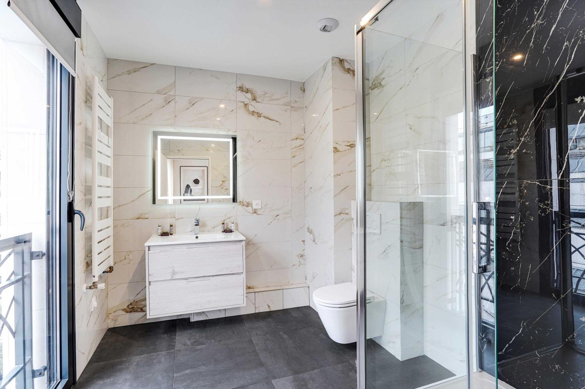 Raffinement Et Confort Dans Cette Residence A 르발루아페레 외부 사진